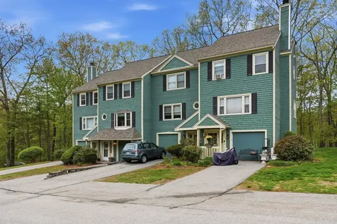 15 Walnut Circle Merrimack NH 03054