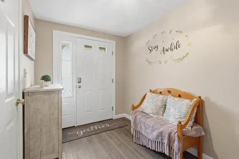 15 Walnut Circle Merrimack NH 03054