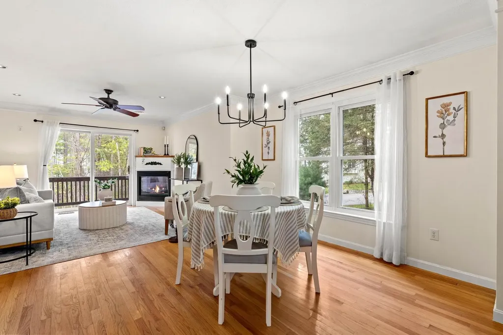 9 Chandler Lane Epping NH 03042