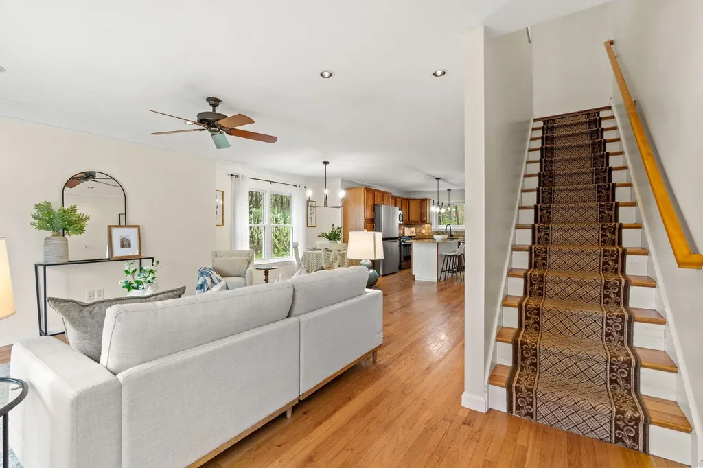 9 Chandler Lane Epping NH 03042