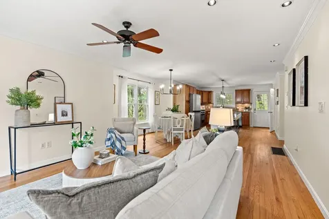 9 Chandler Lane Epping NH 03042