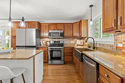 9 Chandler Lane Epping NH 03042