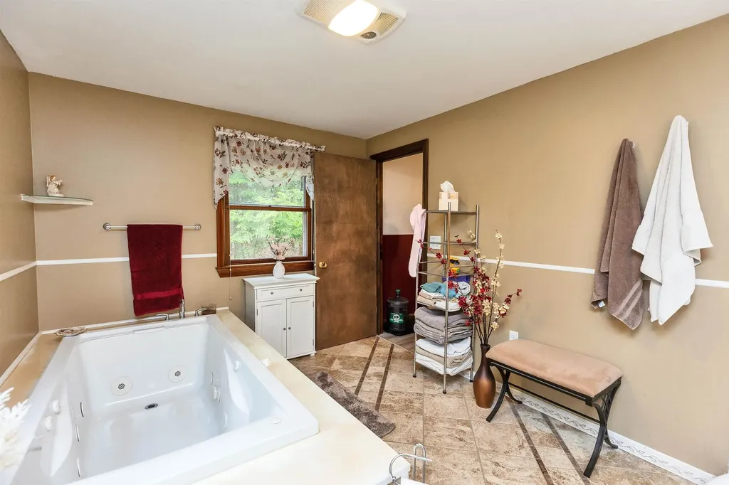 95 Birch Drive Rindge NH 03461