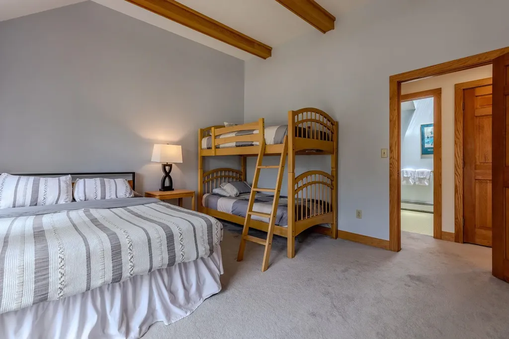 178 High Meadow Road Winhall VT 05340