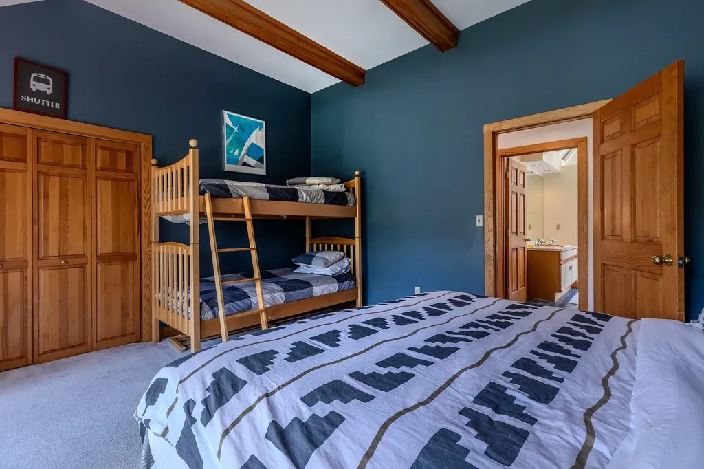 178 High Meadow Road Winhall VT 05340