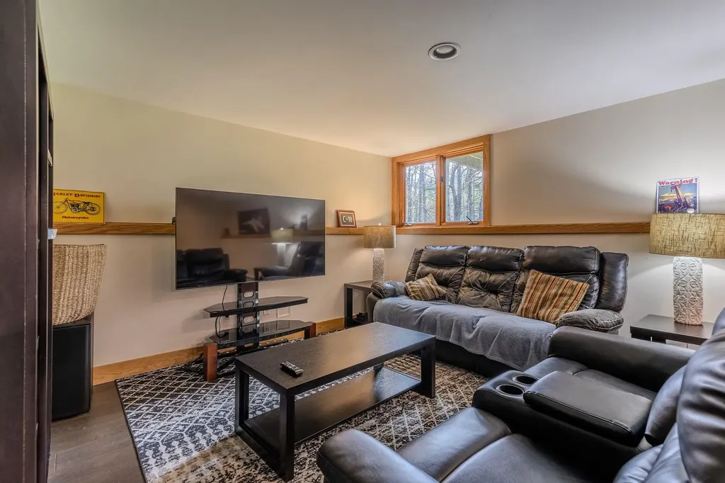178 High Meadow Road Winhall VT 05340