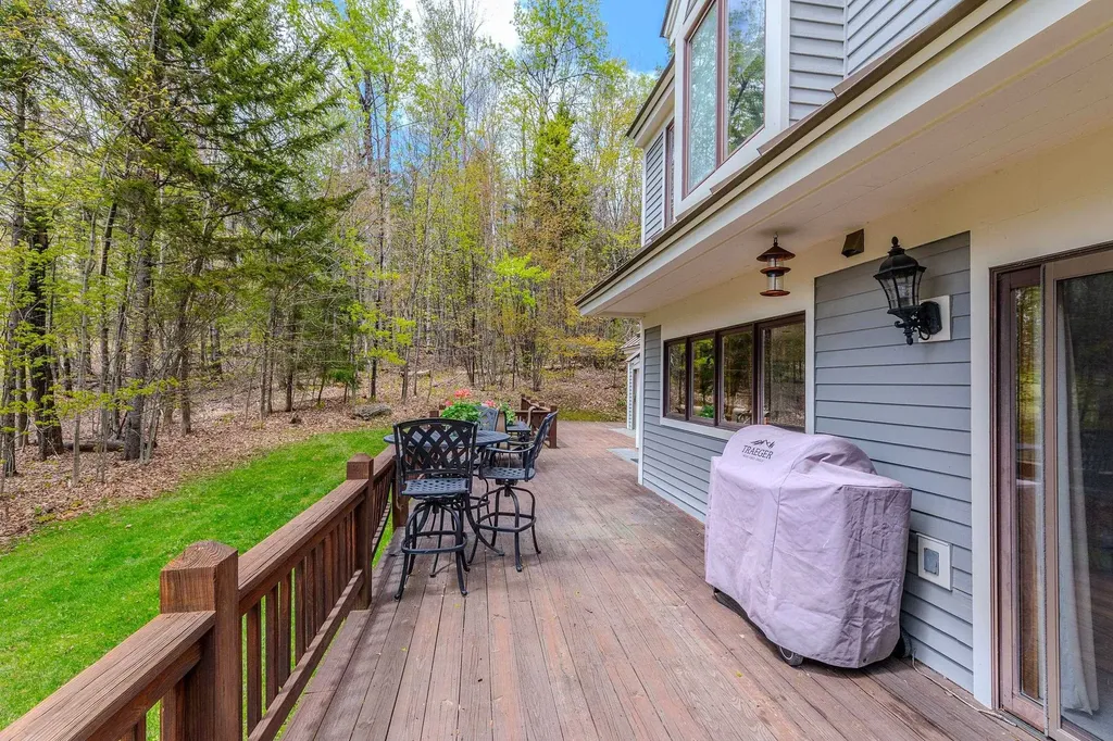 178 High Meadow Road Winhall VT 05340