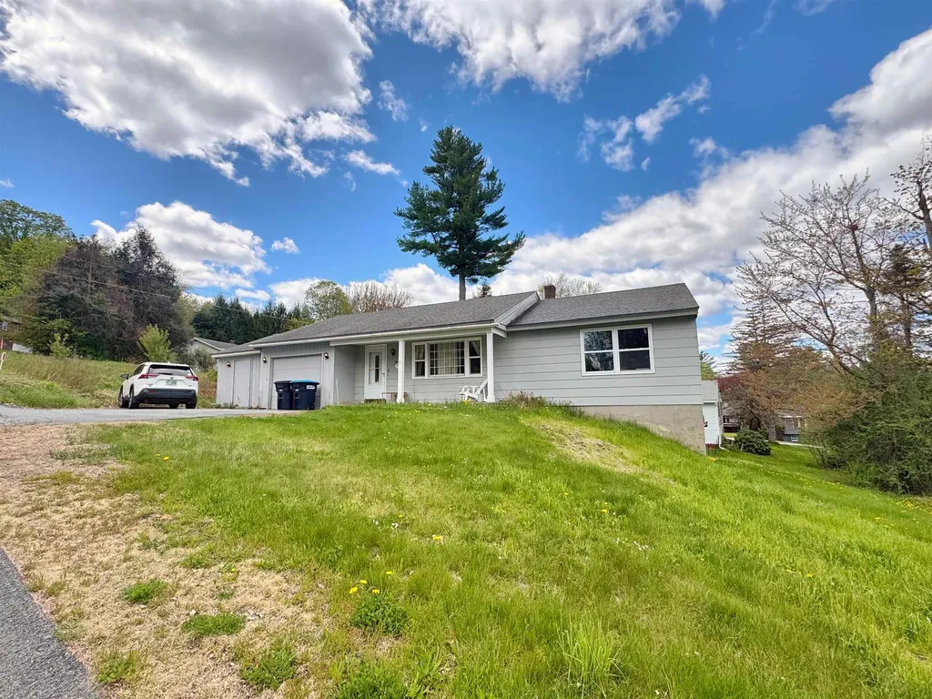 20 Edwin Avenue Claremont NH 03743