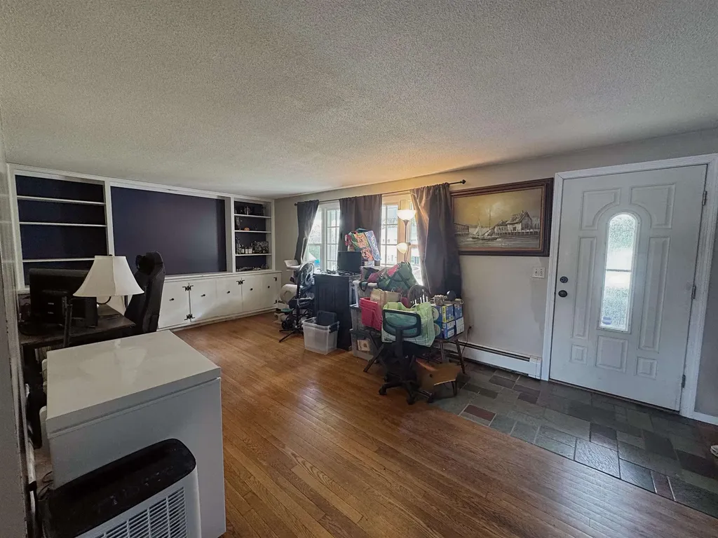 20 Edwin Avenue Claremont NH 03743