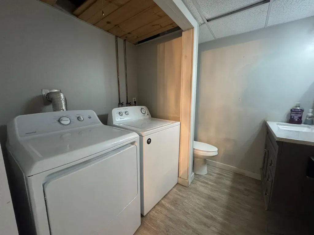 20 Edwin Avenue Claremont NH 03743