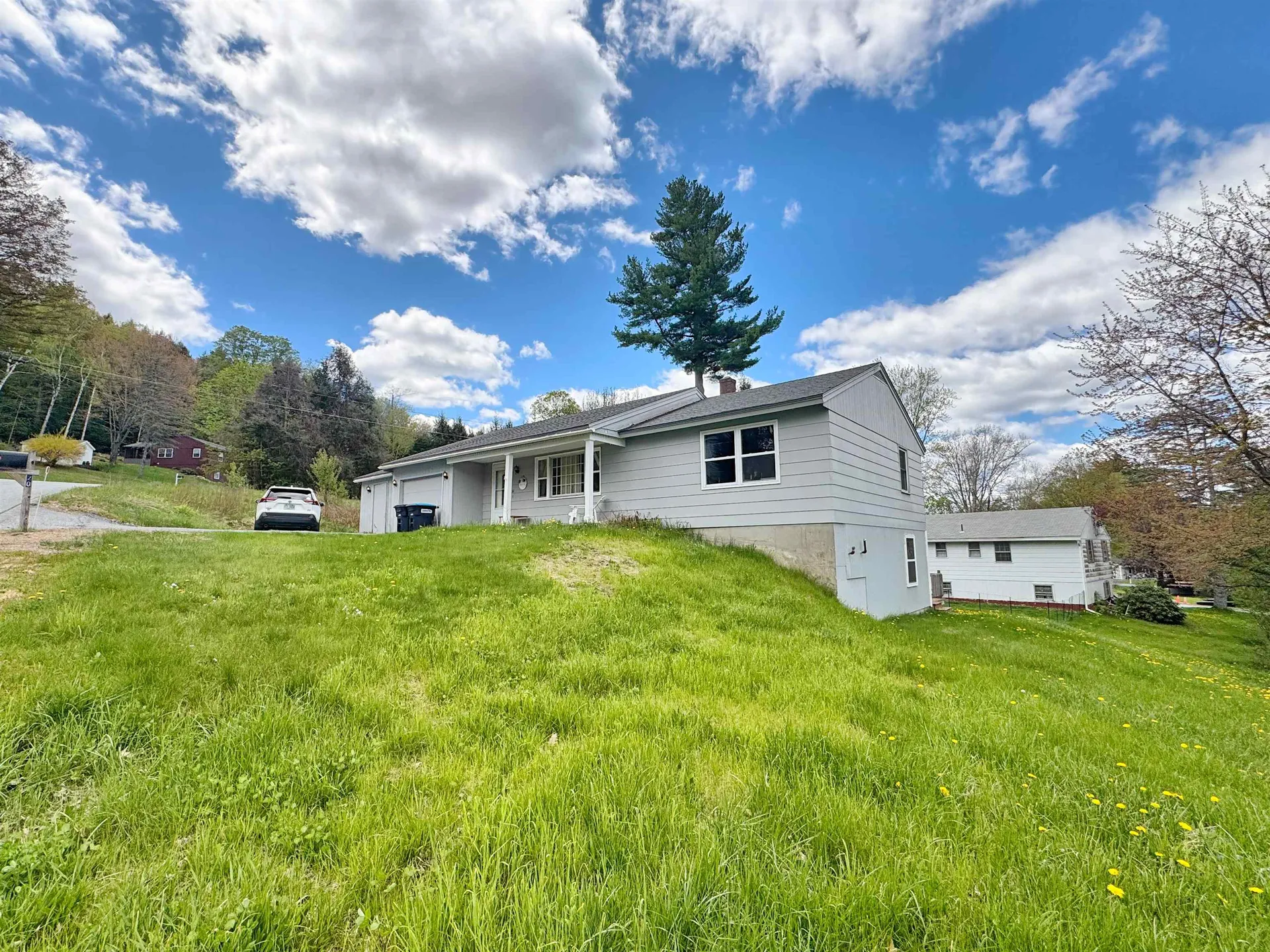 20 Edwin Avenue Claremont NH 03743