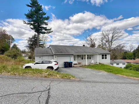20 Edwin Avenue Claremont NH 03743