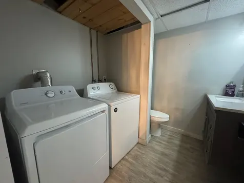 20 Edwin Avenue Claremont NH 03743