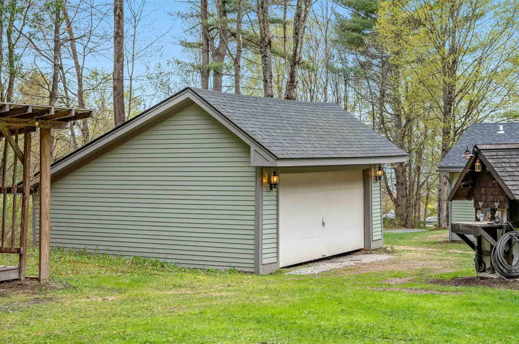 90 Sugarwoods Road Barre Town VT 05641-8800