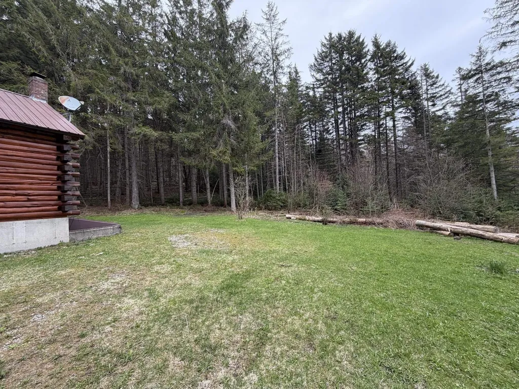 534 Curtis Road Morgan VT 95853