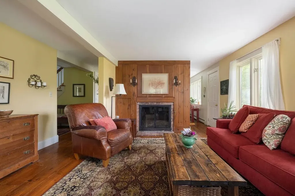 1459 South Road Hopkinton NH 03229