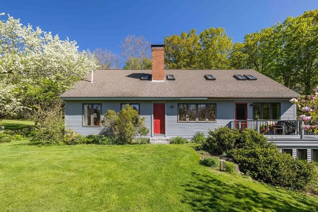 1459 South Road Hopkinton NH 03229