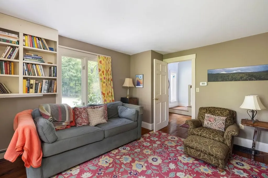 1459 South Road Hopkinton NH 03229