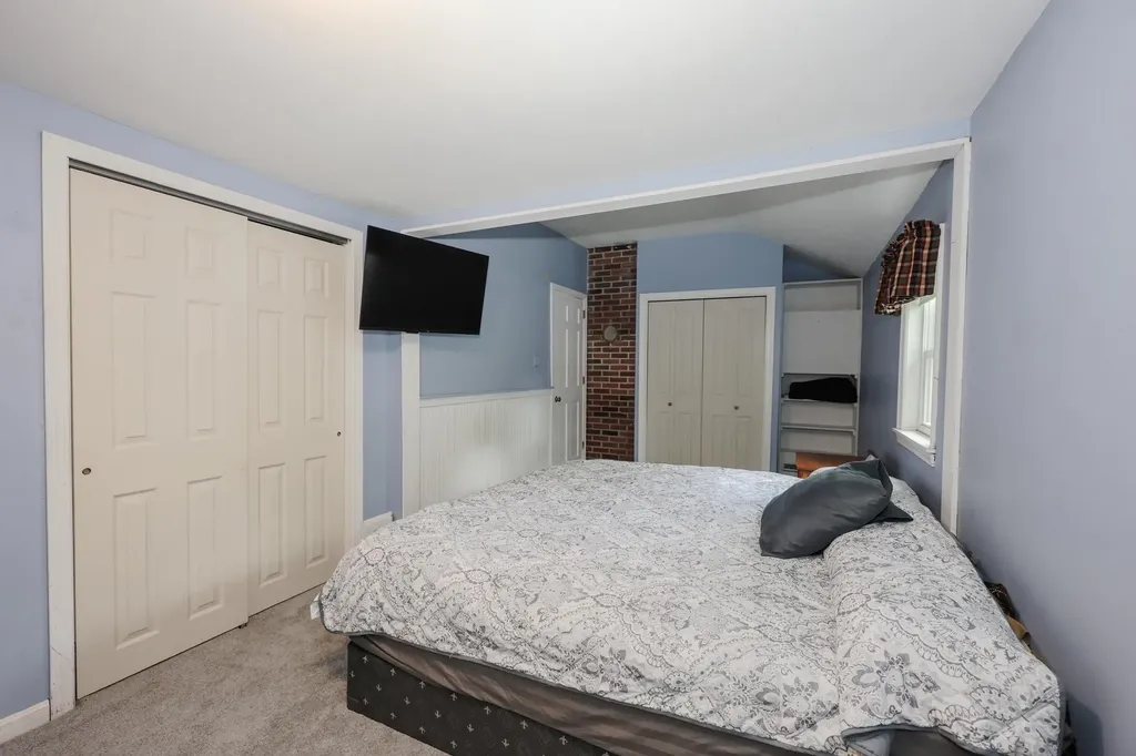 9 Riverside Drive Fremont NH 03044