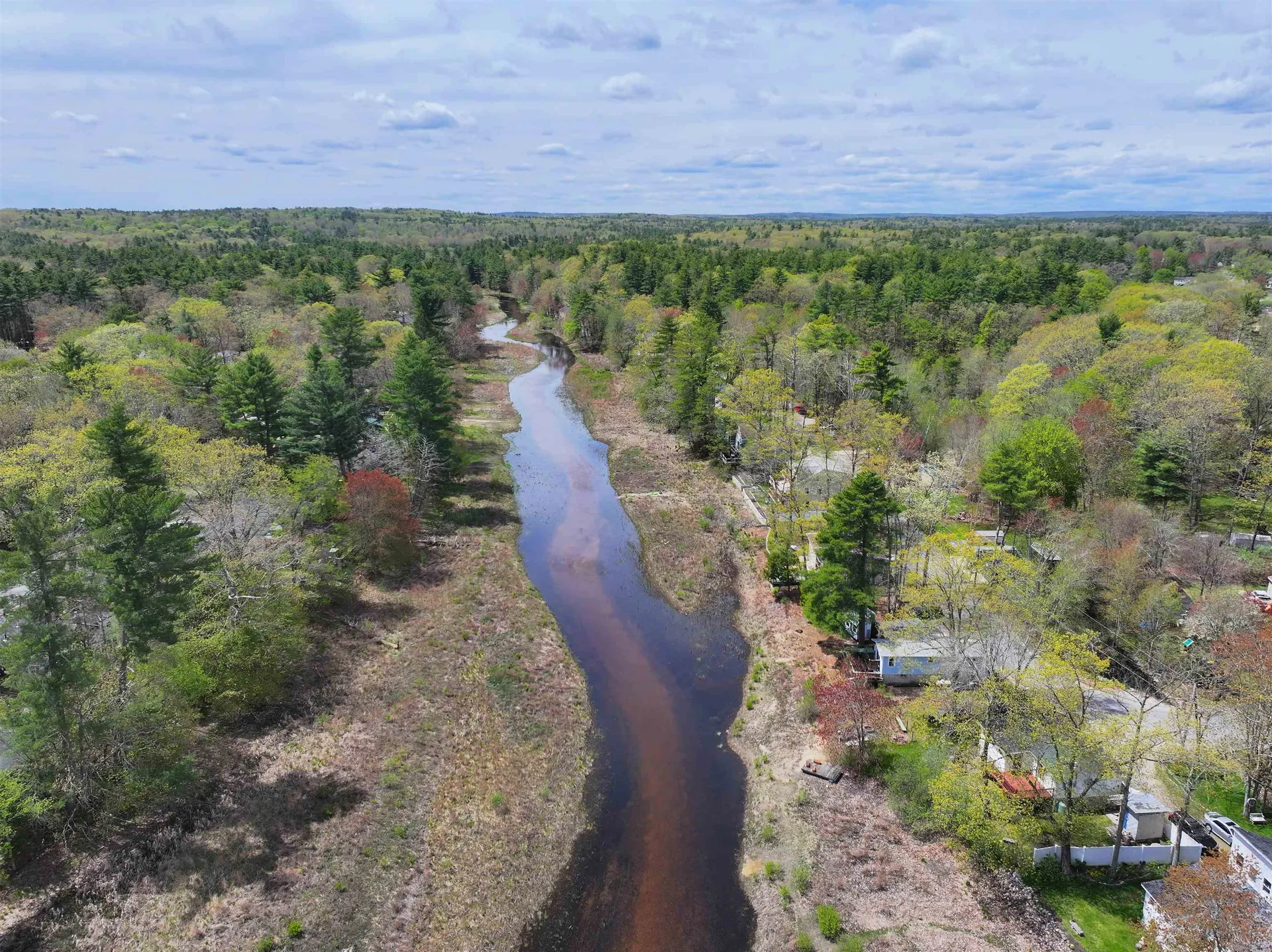 9 Riverside Drive Fremont NH 03044