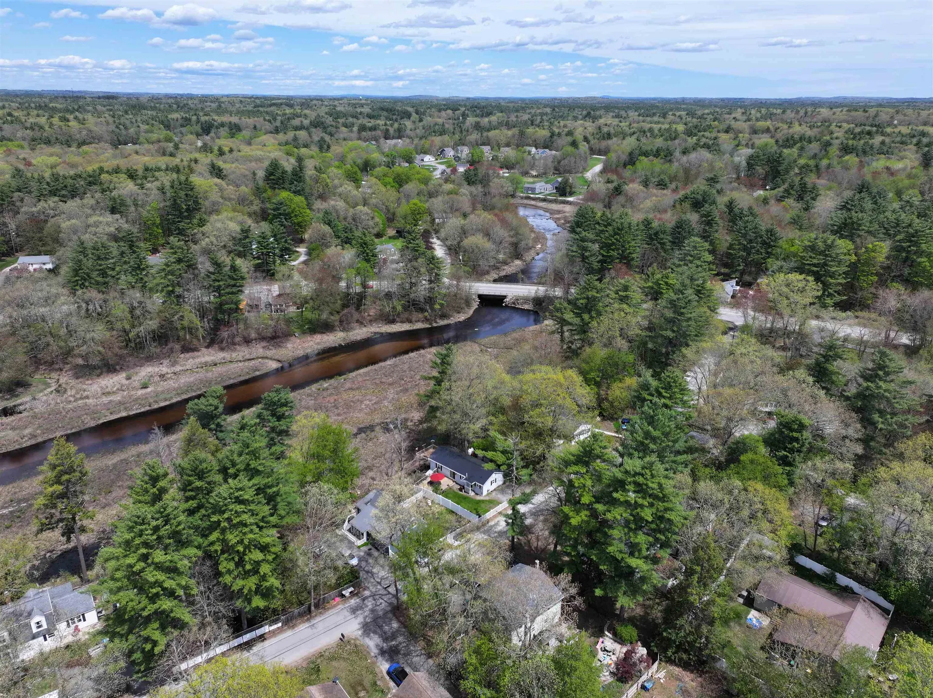9 Riverside Drive Fremont NH 03044