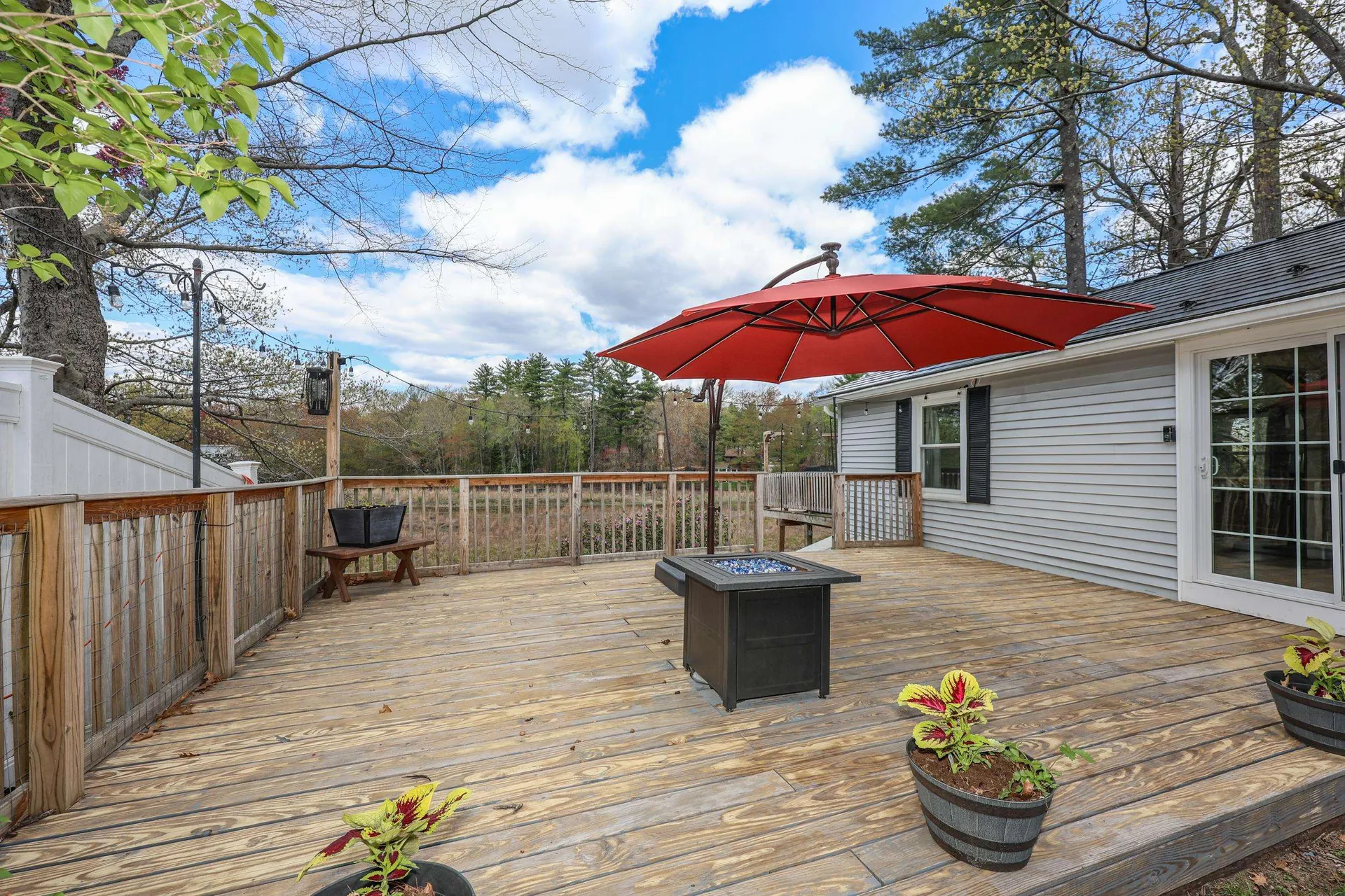 9 Riverside Drive Fremont NH 03044