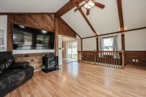 9 Riverside Drive Fremont NH 03044