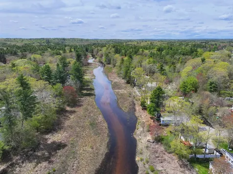 9 Riverside Drive Fremont NH 03044