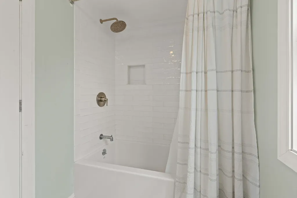 15 Prescott Lane Hampton Falls NH 03844