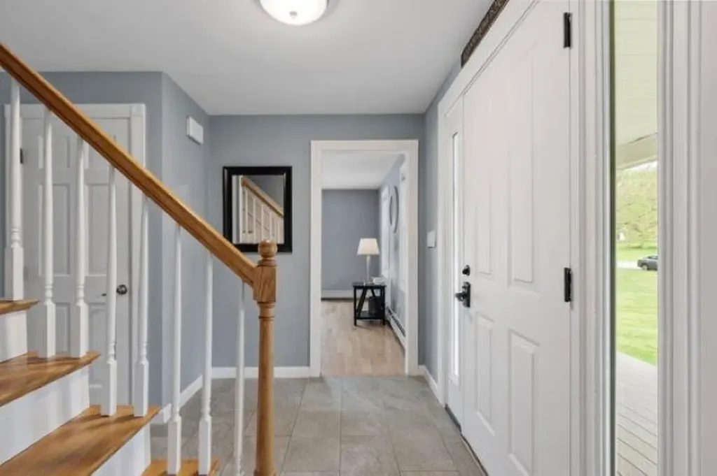 32 Amberwood Drive Atkinson NH 03811