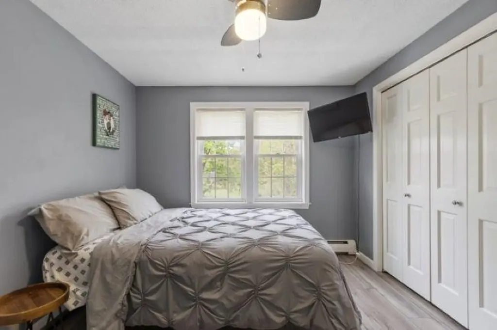 32 Amberwood Drive Atkinson NH 03811