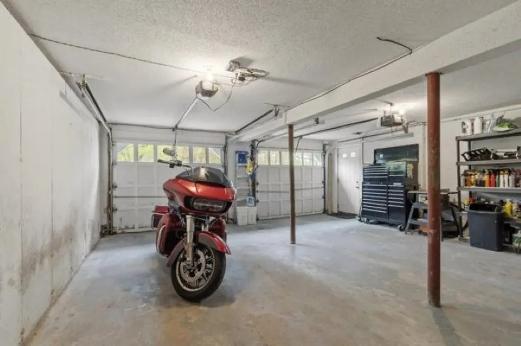 32 Amberwood Drive Atkinson NH 03811
