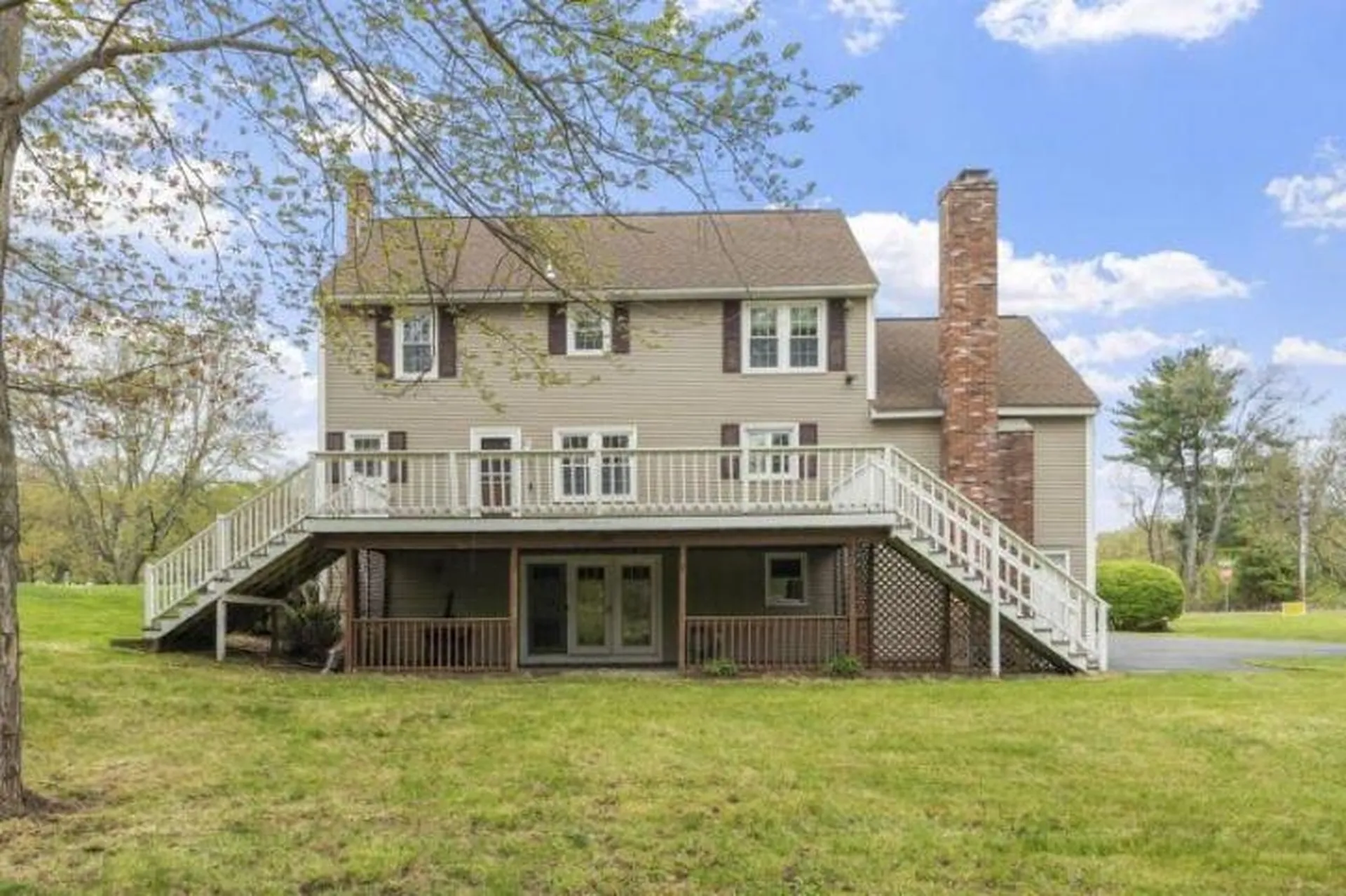 32 Amberwood Drive Atkinson NH 03811