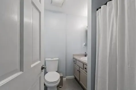 32 Amberwood Drive Atkinson NH 03811