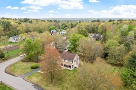 32 Amberwood Drive Atkinson NH 03811