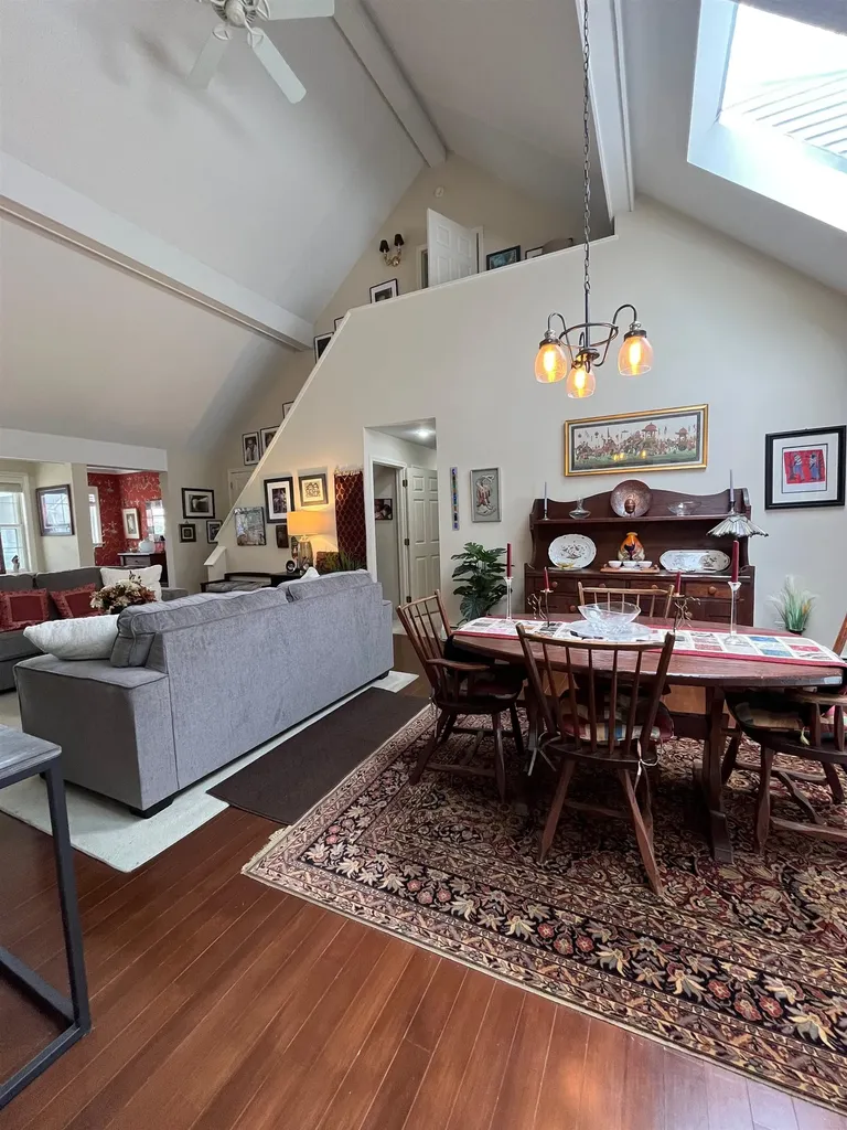 6 Oak Ridge Road Lebanon NH 03784