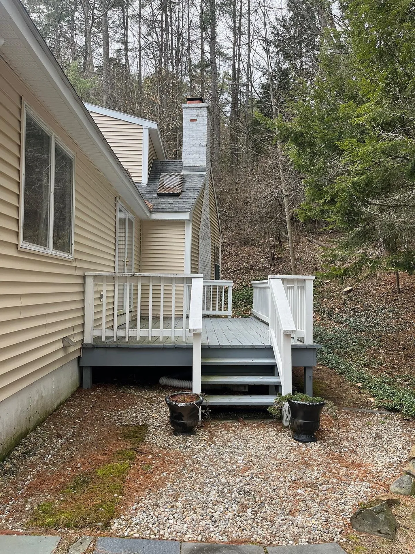 6 Oak Ridge Road Lebanon NH 03784