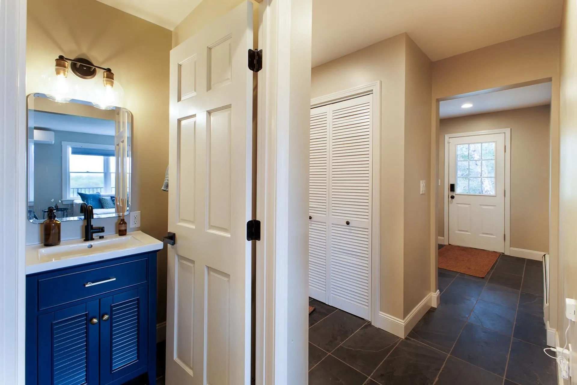 25 Ministry Lane South Hero VT 05458