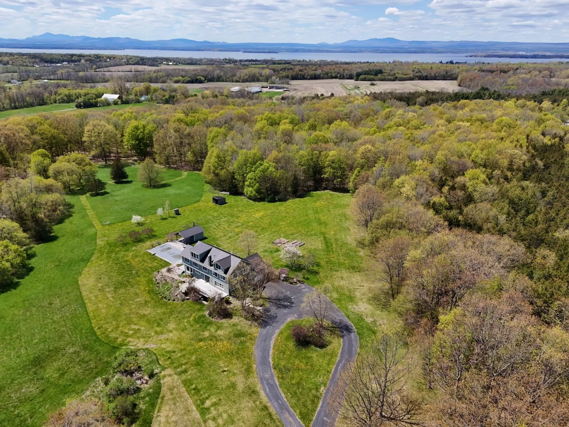 25 Ministry Lane South Hero VT 05458