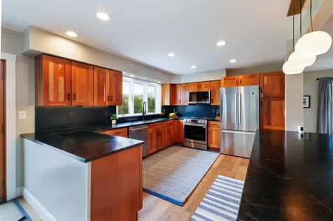 25 Ministry Lane South Hero VT 05458
