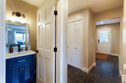 25 Ministry Lane South Hero VT 05458