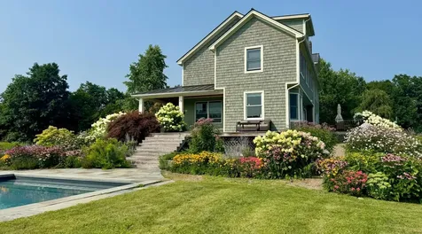 25 Ministry Lane South Hero VT 05458