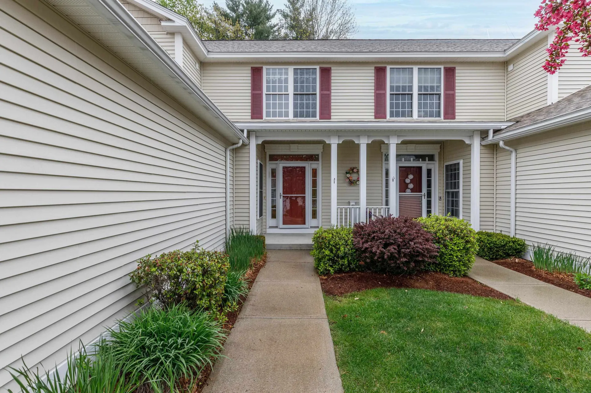5 Lafond Avenue Hooksett NH 03106