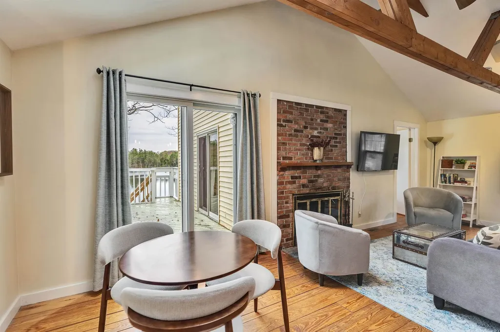 90 Collins Pond Road Fitzwilliam NH 03447