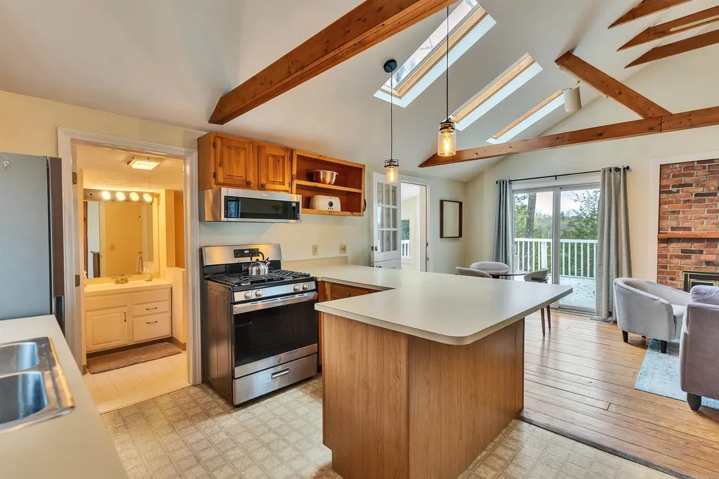 90 Collins Pond Road Fitzwilliam NH 03447