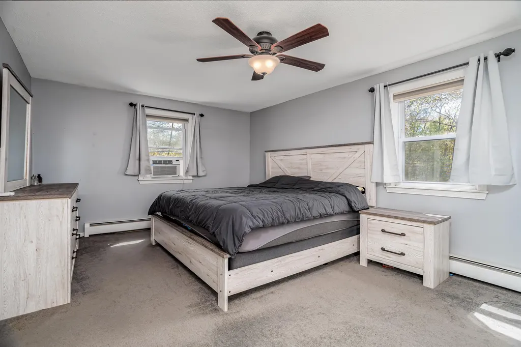 86 Manor Road Concord NH 03303