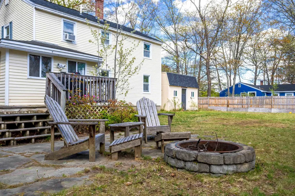 86 Manor Road Concord NH 03303