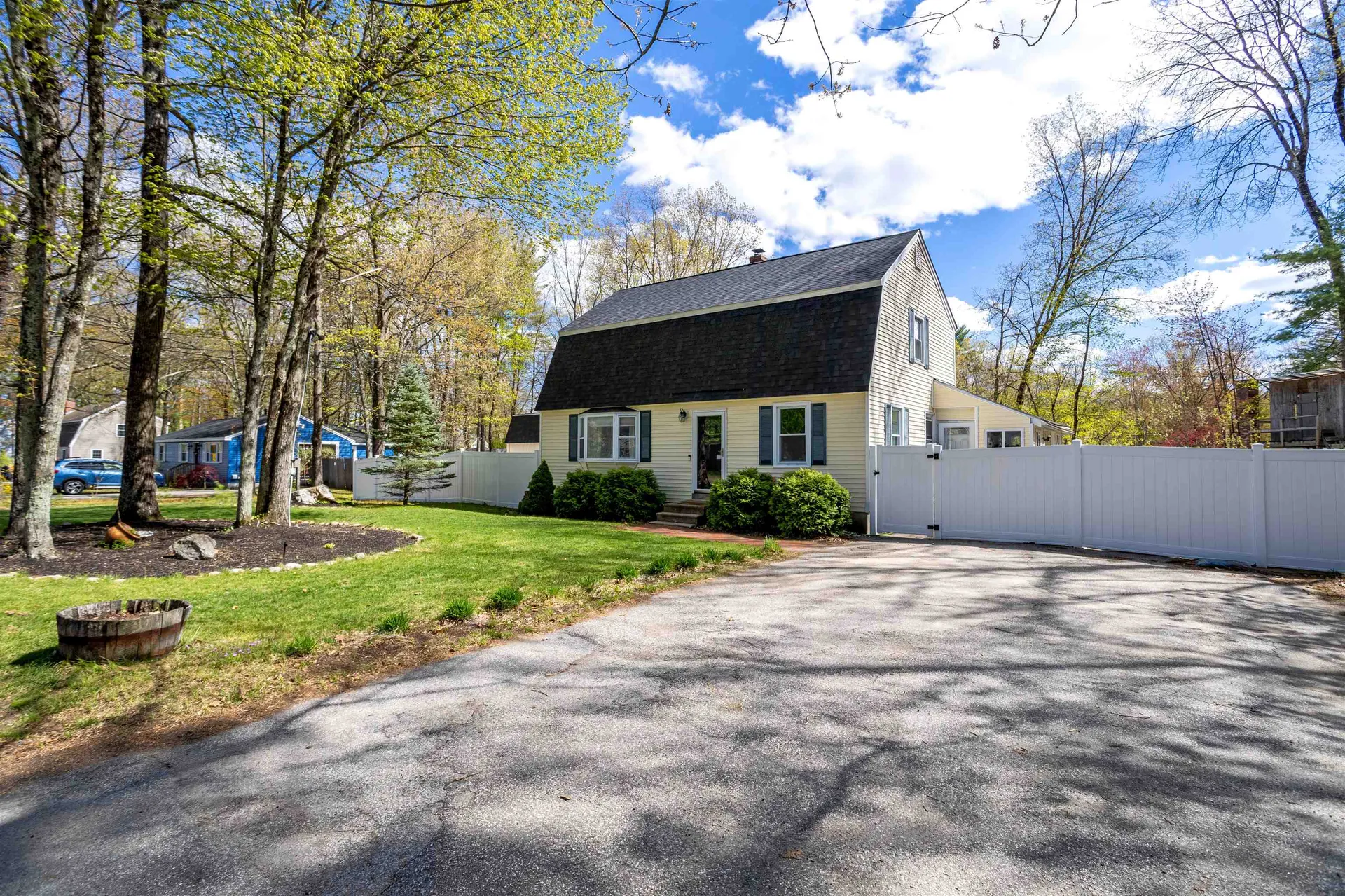 86 Manor Road Concord NH 03303