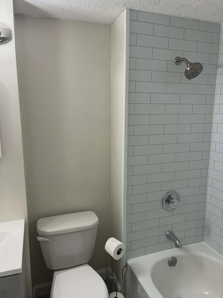 33-35 St Thomas Street Dover NH 03820