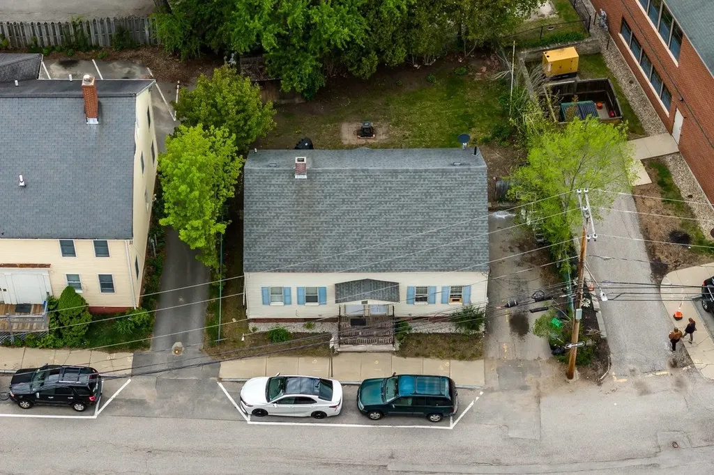 33-35 St Thomas Street Dover NH 03820